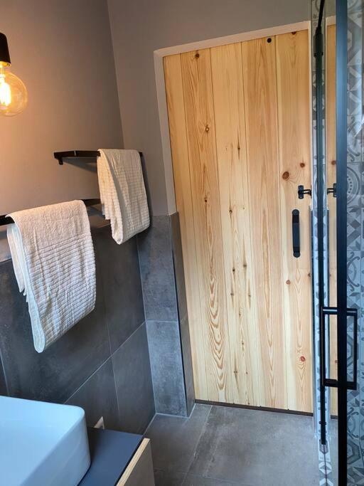 Gemuetliche Wohnung -Schwarzwald Neuweiler  Zewnętrze zdjęcie